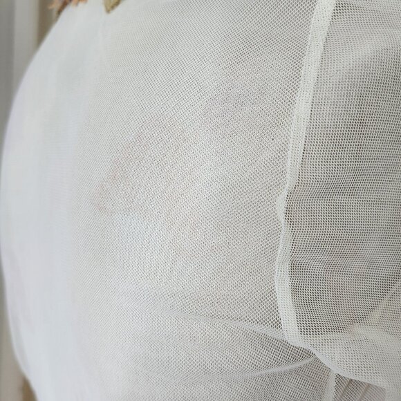 💥WOW! MANDALAY Fairy Sheer Appliqué Ruffled Collar Blouse Top Embellished Y2k - Picture 12 of 16